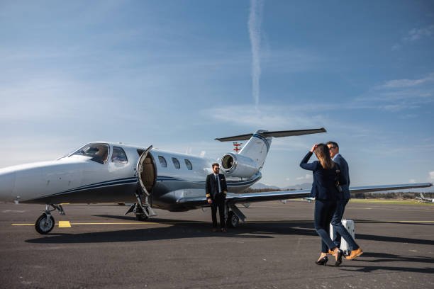 BA ENGLISH & AIRLINE & AIRPORT MANAGEMENT